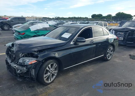 2021 Mercedes-Benz C 300 4Matic из США, поврежденный, VIN W1KWF8EB7MR648556